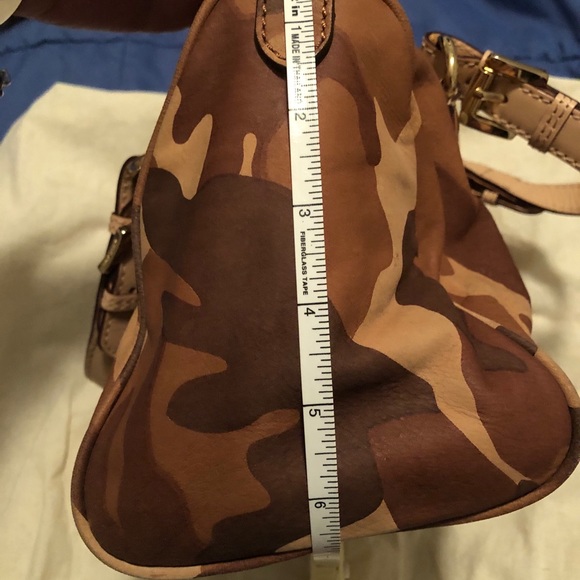 Michael Kors brown camo print Handbag - Picture 9 of 9